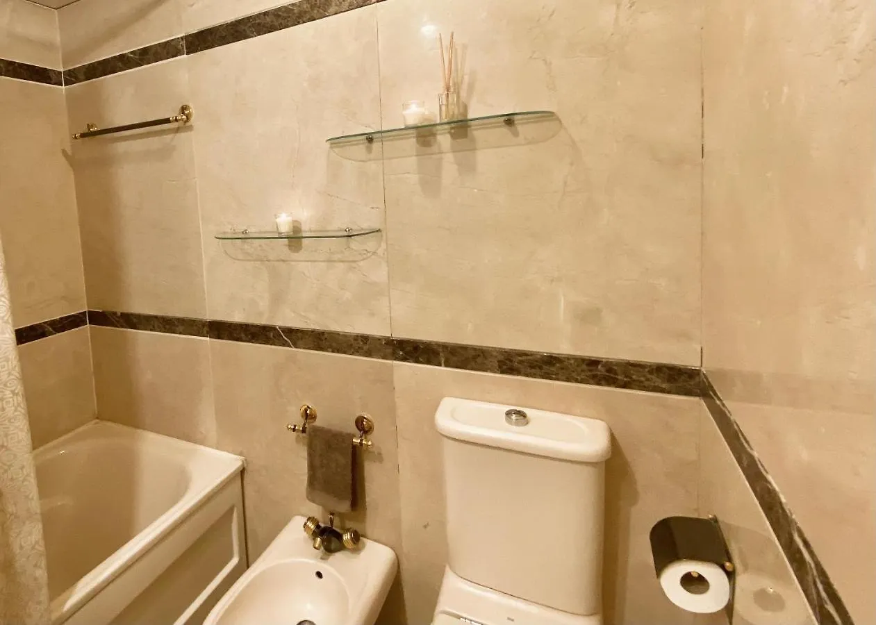 Precioso Estudio Conde Orgaz Madrid Apartment