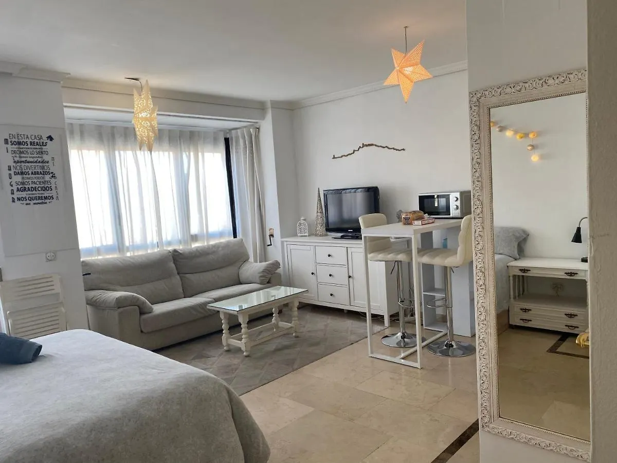Precioso Estudio Conde Orgaz Madrid 0*,  Spain