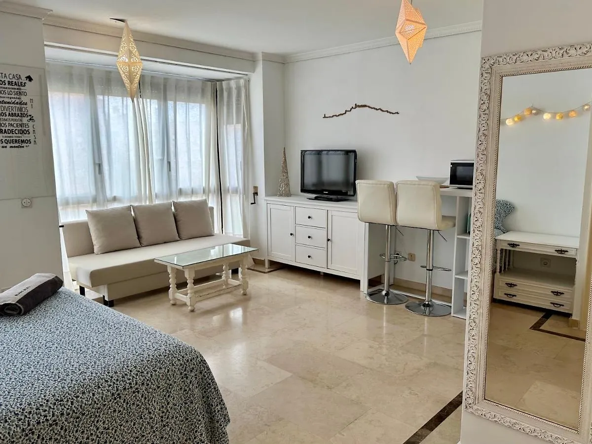 Precioso Estudio Conde Orgaz Madrid